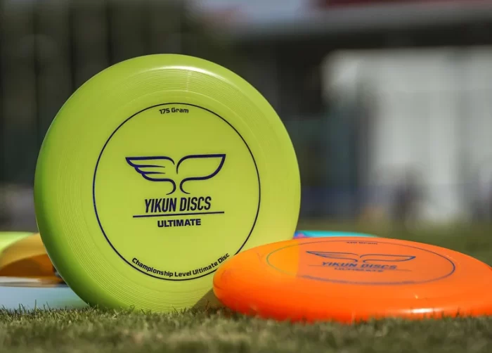 Frisbees pour la pratique de l'Ultimate de la marque YIKUN - Série Championship Line Classic